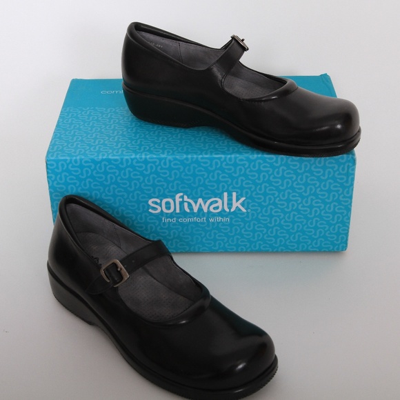 SoftWalk Shoes - Softwalk Jupiter - Mary Jane Shoes Size 6N